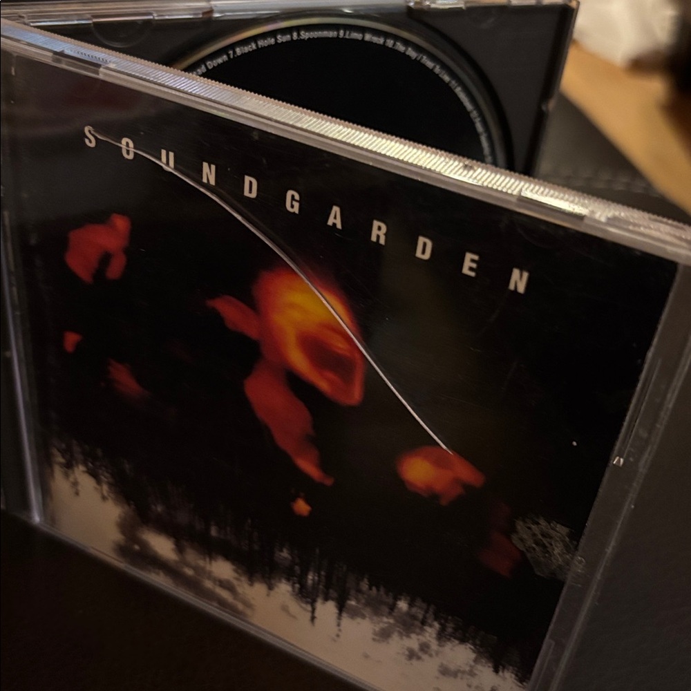 Black CD